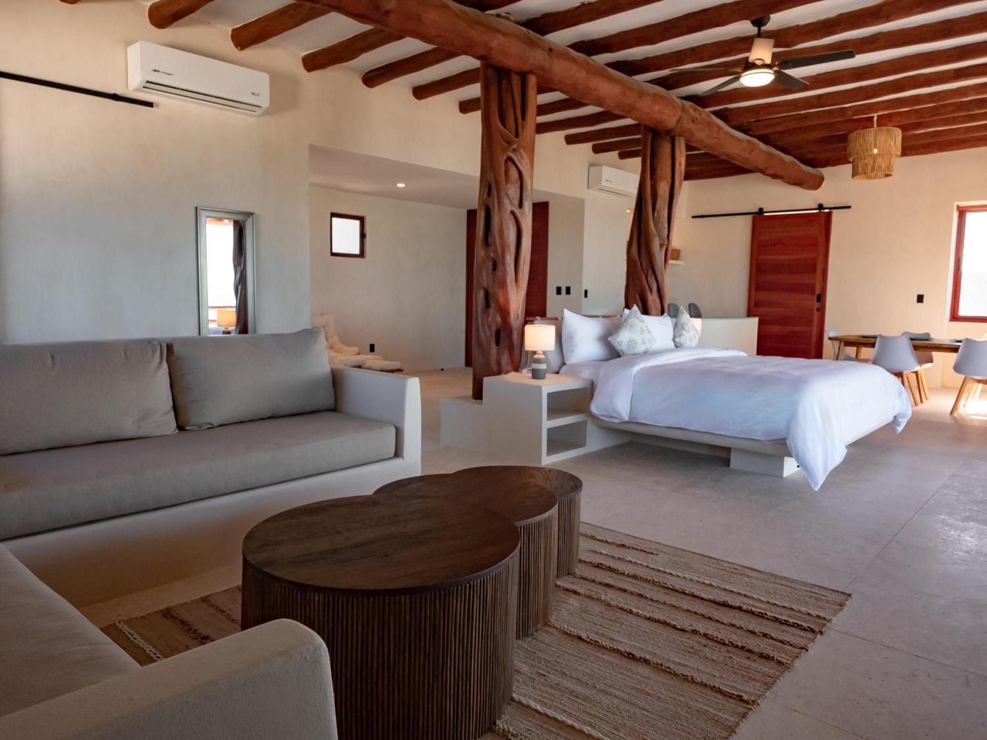 הולבוקס איילנד Beach Front Hotel Boutique Dk House חדר תמונה