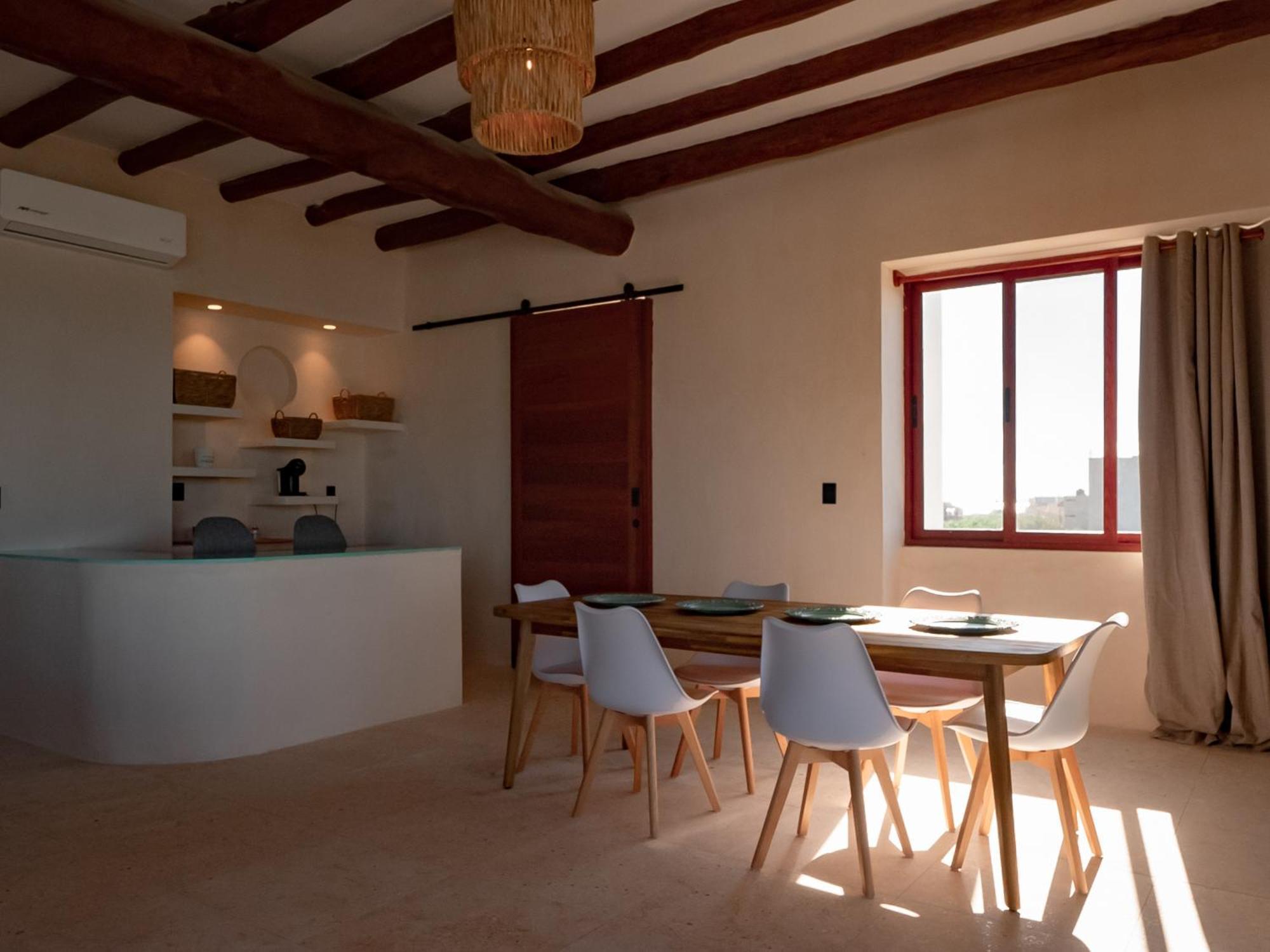 הולבוקס איילנד Beach Front Hotel Boutique Dk House חדר תמונה