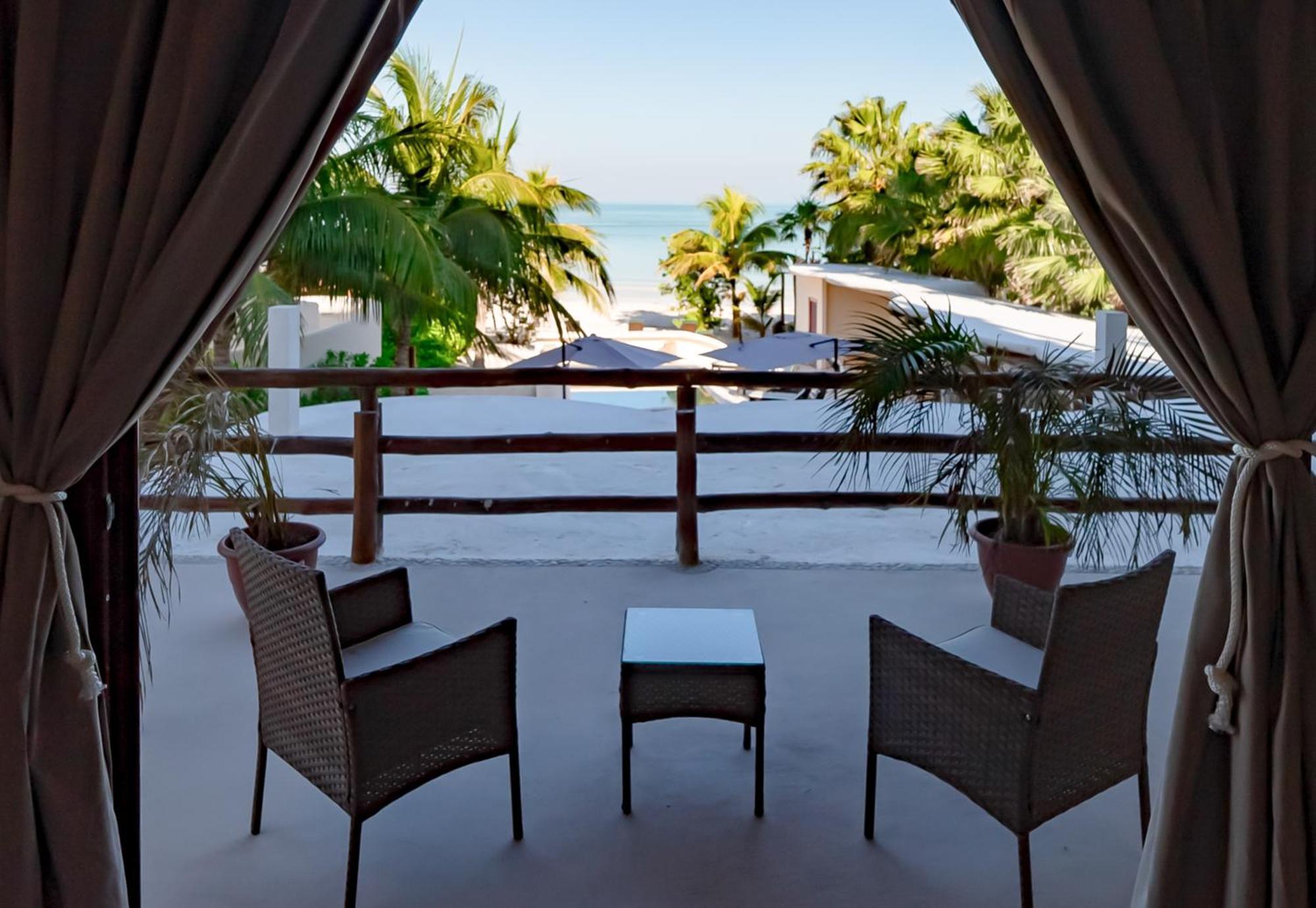 הולבוקס איילנד Beach Front Hotel Boutique Dk House חדר תמונה