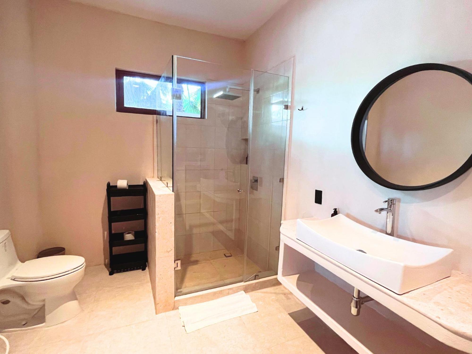 הולבוקס איילנד Beach Front Hotel Boutique Dk House מראה חיצוני תמונה